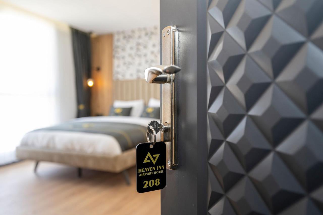 Heaven Inn Airport Hotel Arnavutkoy ภายนอก รูปภาพ